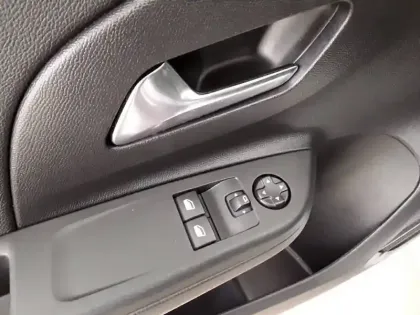 Photo 67 Opel Corsa  1.2 75 ch BVM5