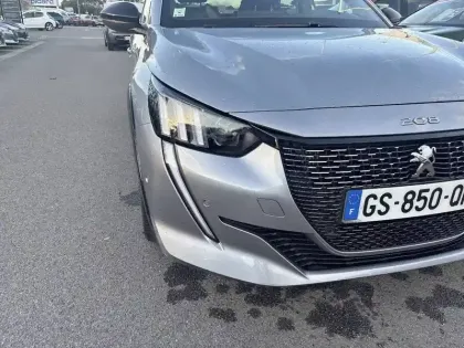 Photo 15 Peugeot 208  PureTech 100 S&S BVM6