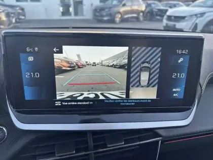 Photo 18 Peugeot 208  PureTech 100 S&S BVM6