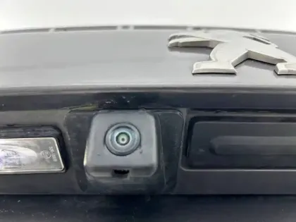 Photo 43 Peugeot 2008  PureTech 100 S&S BVM6