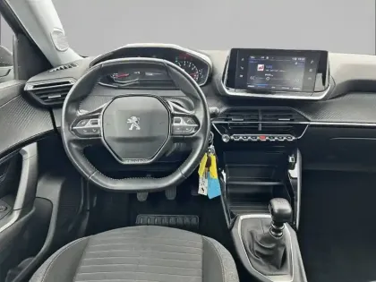 Photo 7 Peugeot 2008  PureTech 100 S&S BVM6