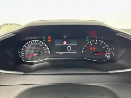 Photo 9 Peugeot 2008  PureTech 100 S&S BVM6