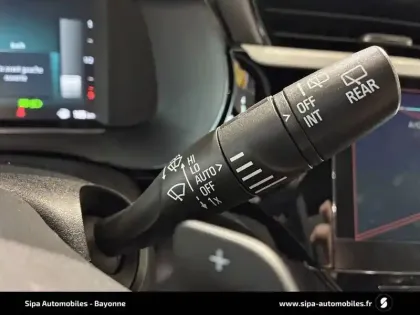 Photo 53 Opel Corsa  1.2 Turbo Hybrid 110 ch e-DCT6