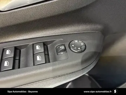 Photo 102 Opel Corsa  1.2 Turbo Hybrid 110 ch e-DCT6