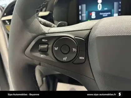 Photo 54 Opel Corsa  1.2 Turbo Hybrid 110 ch e-DCT6