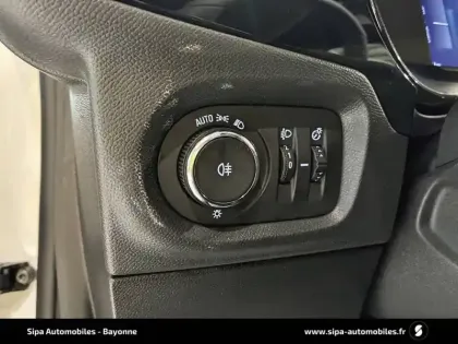 Photo 50 Opel Corsa  1.2 Turbo Hybrid 110 ch e-DCT6