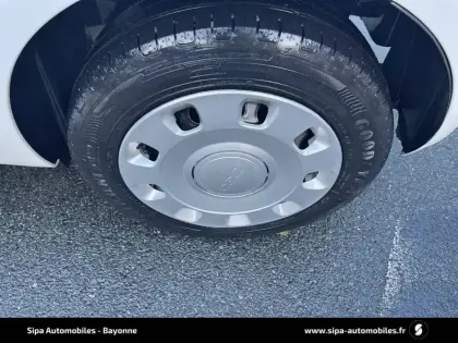 Photo 24 Fiat 500  1.0 70 ch Hybride BSG S/S