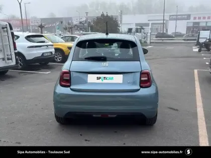 Photo 4 Fiat 500  3+1 e 118 ch