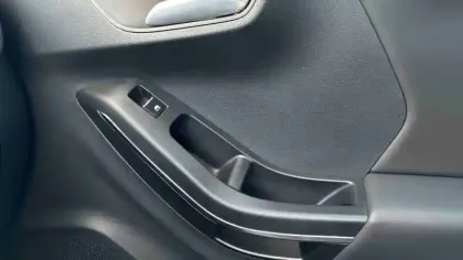 Photo 28 Ford Puma  1.0 Flexifuel 125 ch mHEV S&S BVM6