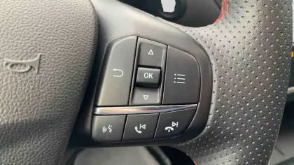 Photo 16 Ford Kuga  2.5 Duratec 225 ch PHEV Powershift