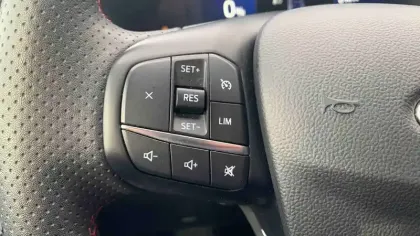 Photo 15 Ford Kuga  2.5 Duratec 225 ch PHEV Powershift