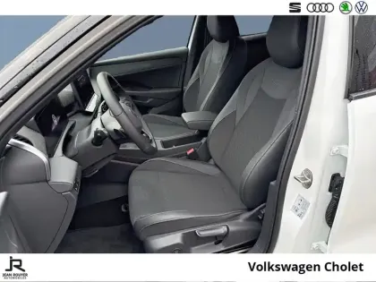 Photo 10 Volkswagen T-roc  1.5 eTSI EVO2 Hybrid 150 ch DSG7