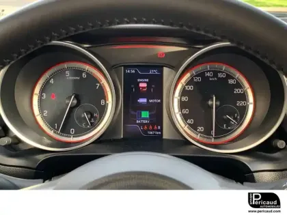 Photo 10 Suzuki Swift  1.2 Dualjet Hybrid