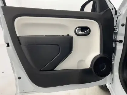 Photo 19 Renault Twingo  III SCe 65