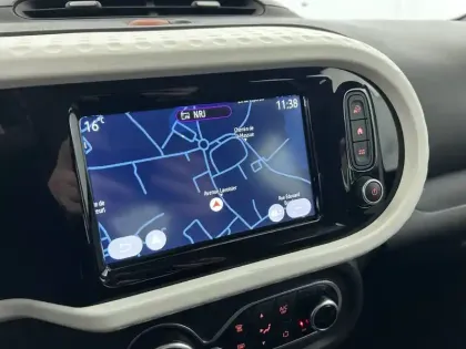 Photo 31 Renault Twingo  III SCe 65