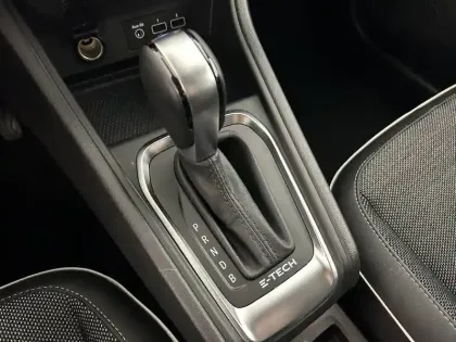 Photo 21 Renault Captur  E-Tech 145 - 21