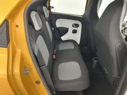 Photo 24 Renault Twingo  III E-Tech