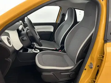 Photo 17 Renault Twingo  III E-Tech