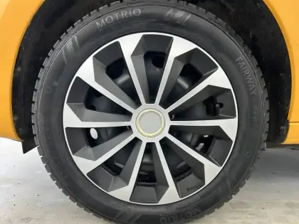 Photo 27 Renault Twingo  III E-Tech