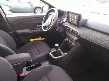 Photo 10 Dacia Jogger  ECO-G 100 7 places