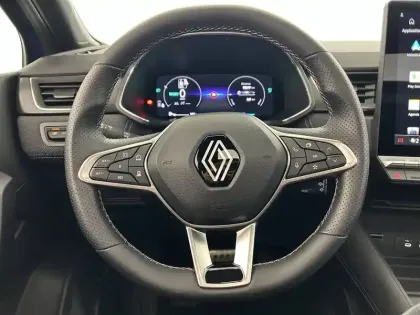 Photo 56 Renault Captur  E-Tech full hybrid 145 ch