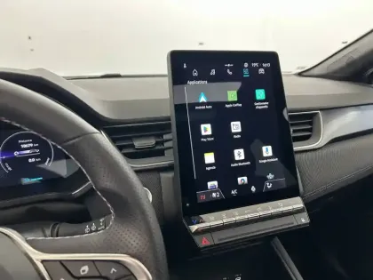 Photo 59 Renault Captur  E-Tech full hybrid 145 ch