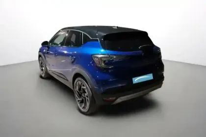 Photo 8 Renault Captur  E-Tech full hybrid 145 ch