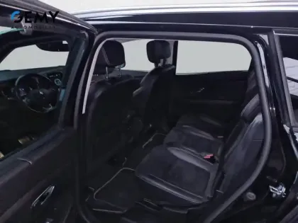 Photo 9 Renault Grand Scenic  TCe 160 FAP EDC - 21