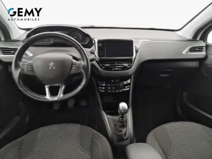 Photo 7 Peugeot 208 Gén. I Ph2 Tech Edition 5