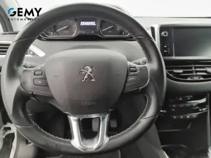 Photo 12 Peugeot 208 Gén. I Ph2 Tech Edition 5