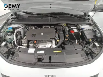 Photo 26 Peugeot 308  SW BlueHDi 130ch S&S EAT8