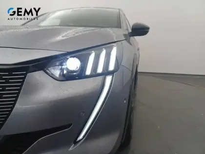 Photo 20 Peugeot 208  Electrique 50 kWh 136ch