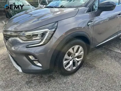 Photo 15 Renault Captur  TCe 140 EDC - 21