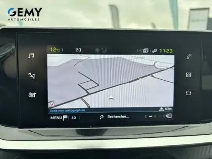 Photo 11 Peugeot 208  Electrique 50 kWh 136ch