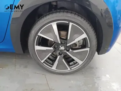 Photo 10 Peugeot 208  Electrique 50 kWh 136ch