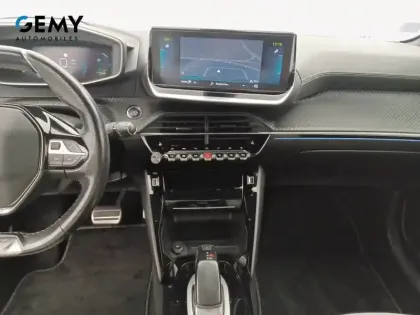 Photo 16 Peugeot 208  Electrique 50 kWh 136ch