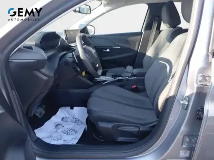 Photo 8 Peugeot 208  Hybrid 100 e-DCS6