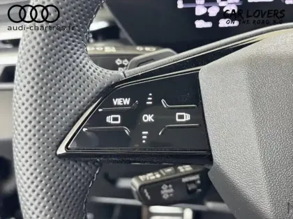 Photo 15 Audi A5  Avant e-hybrid 299 ch S tronic 7 Quattro