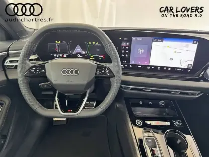 Photo 10 Audi A5  Avant e-hybrid 299 ch S tronic 7 Quattro