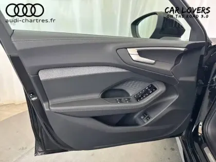 Photo 21 Audi A5  Avant e-hybrid 299 ch S tronic 7 Quattro