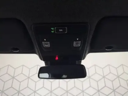 Photo 91 Renault Clio  E-Tech full hybrid 145 GSR2