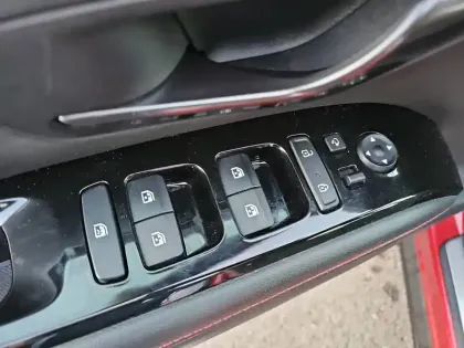 Photo 91 Hyundai Tucson  1.6 T-GDI 230 Hybrid BVA6