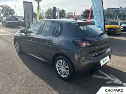 Photo 29 Peugeot 208  PureTech 75 S&S BVM5