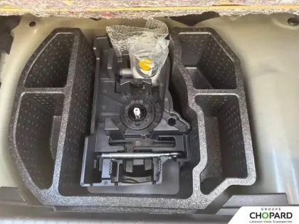 Photo 23 Peugeot 208  PureTech 75 S&S BVM5