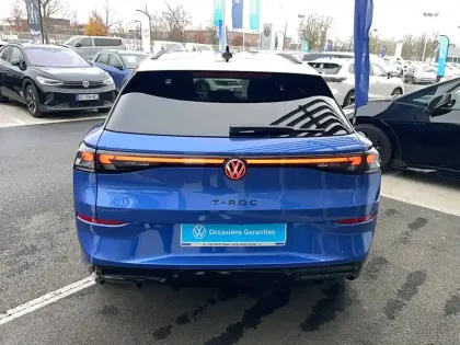 Photo 3 Volkswagen T-roc  1.5 eTSI EVO2 Hybrid 150 ch DSG7