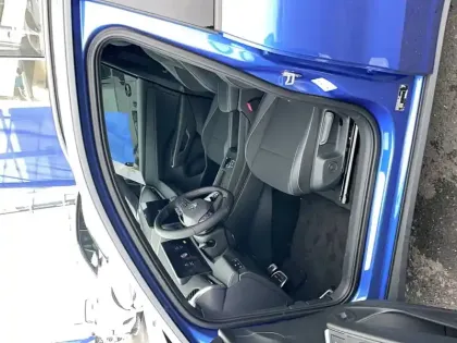 Photo 6 Volkswagen T-roc  1.5 eTSI EVO2 Hybrid 150 ch DSG7