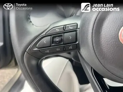 Photo 18 Toyota Yaris  Hybride 116h