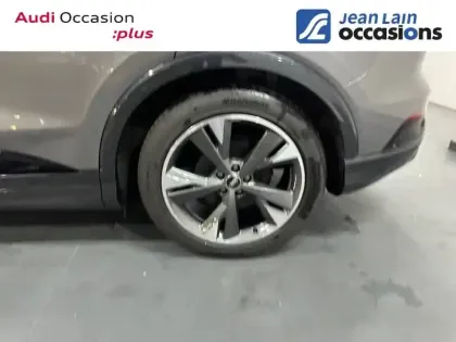 Photo 8 Audi Q4  e-tron 45 285 ch 82 kWh