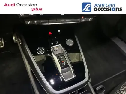 Photo 12 Audi Q4  e-tron 45 285 ch 82 kWh