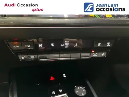 Photo 13 Audi Q4  e-tron 45 285 ch 82 kWh